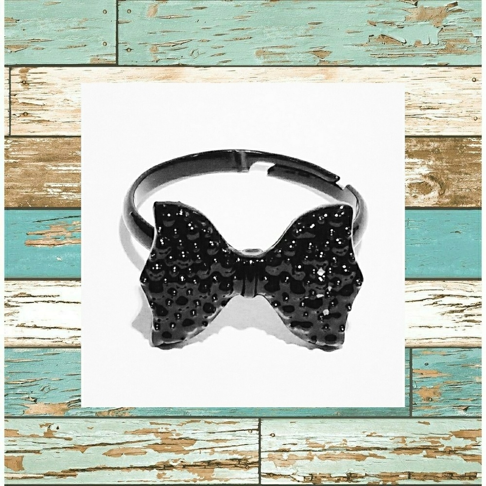 Cute Adjustable Bow Ring